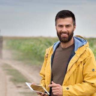 Maquinaria y equipo de contratistas y/o maquinaria agricola 